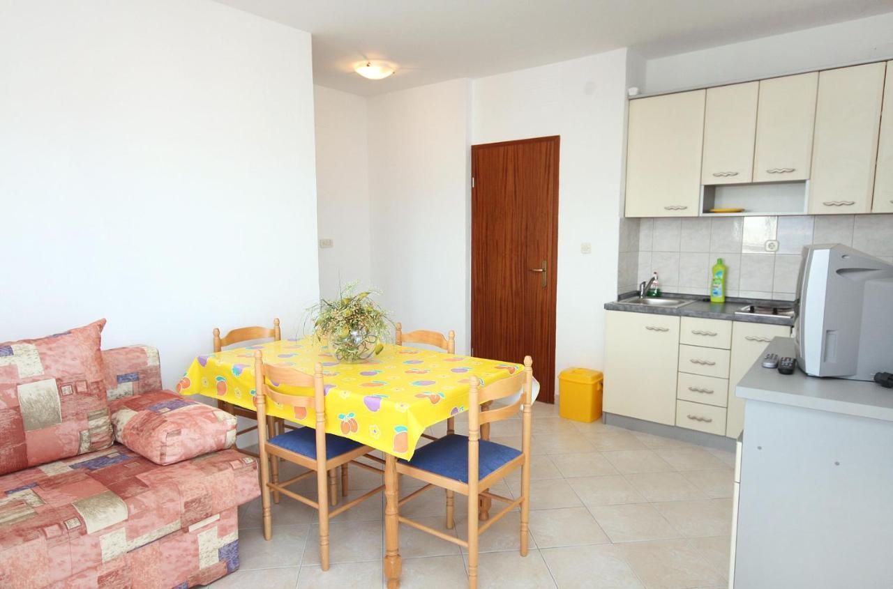 Apartments By The Sea Mastrinka, Ciovo - 4836 Trogir Exterior foto