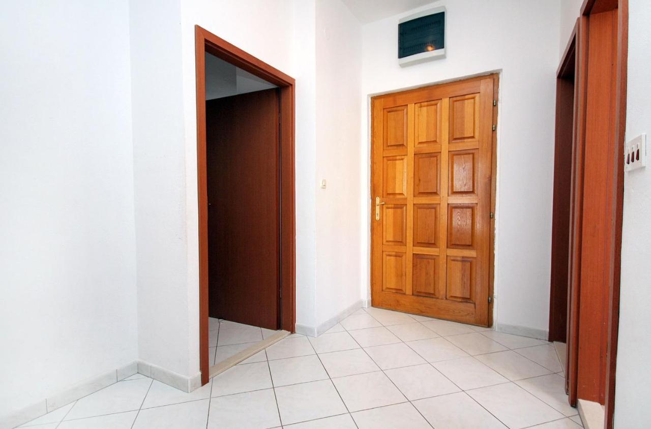 Apartments By The Sea Mastrinka, Ciovo - 4836 Trogir Exterior foto