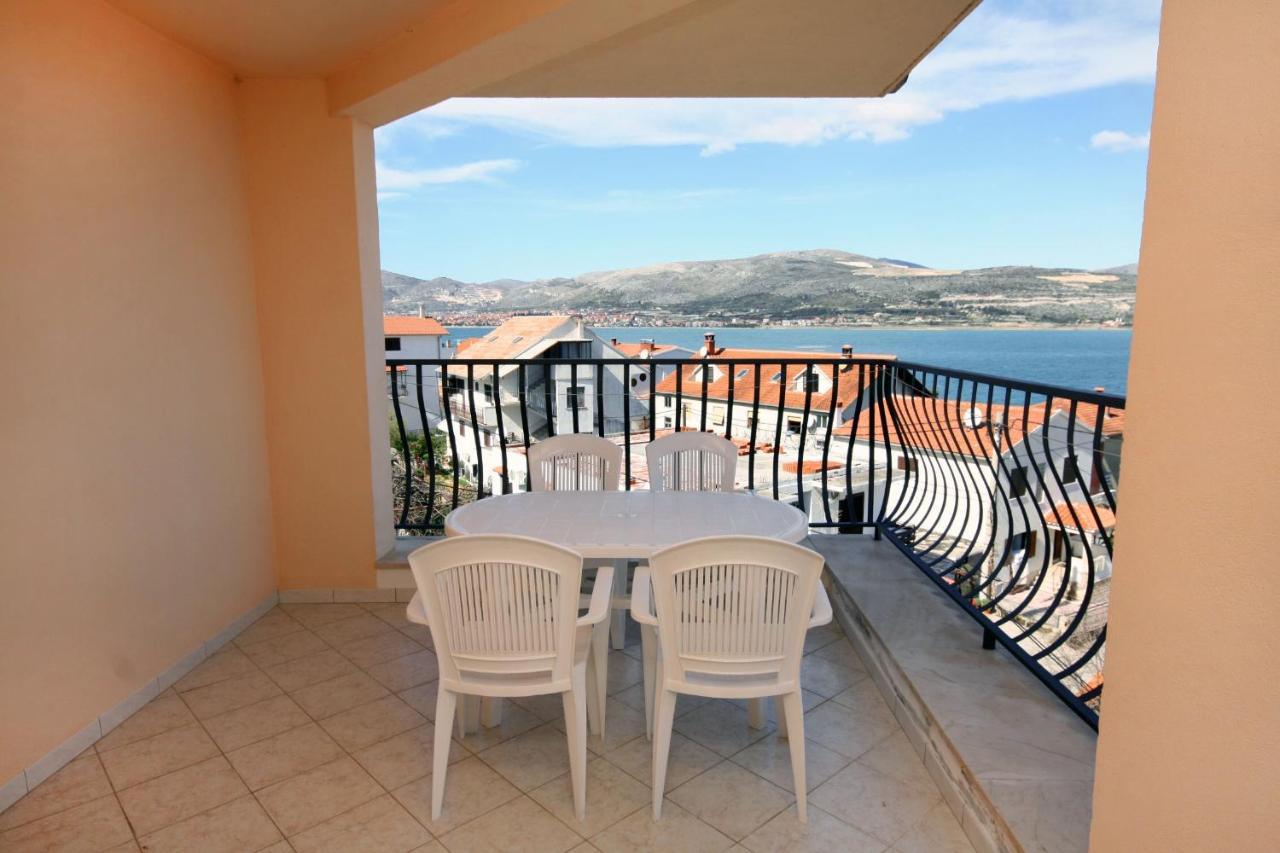 Apartments By The Sea Mastrinka, Ciovo - 4836 Trogir Exterior foto
