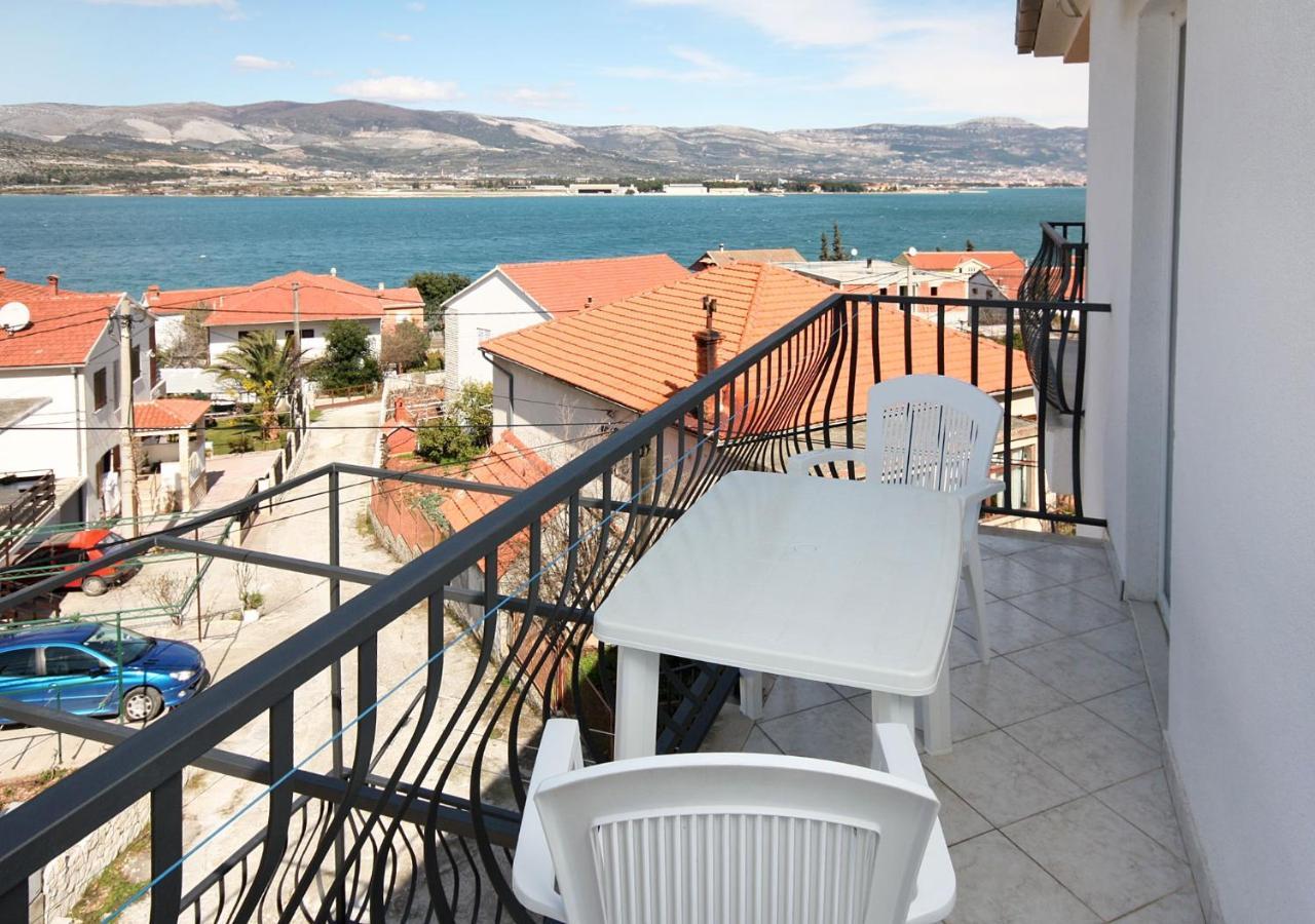 Apartments By The Sea Mastrinka, Ciovo - 4836 Trogir Exterior foto